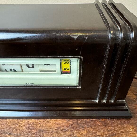 Vintage Bakelite Tymeter 24 Hour Clock Pennwood Numechron GMT Model 100 - Picture 8 of 12